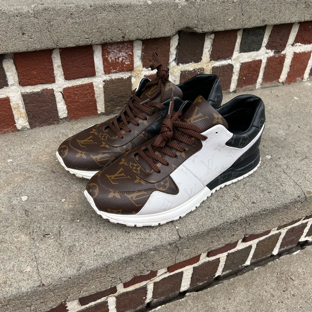 Louis Vuitton Brown and Black Sneakers Modern Design - Picture 2 of 7